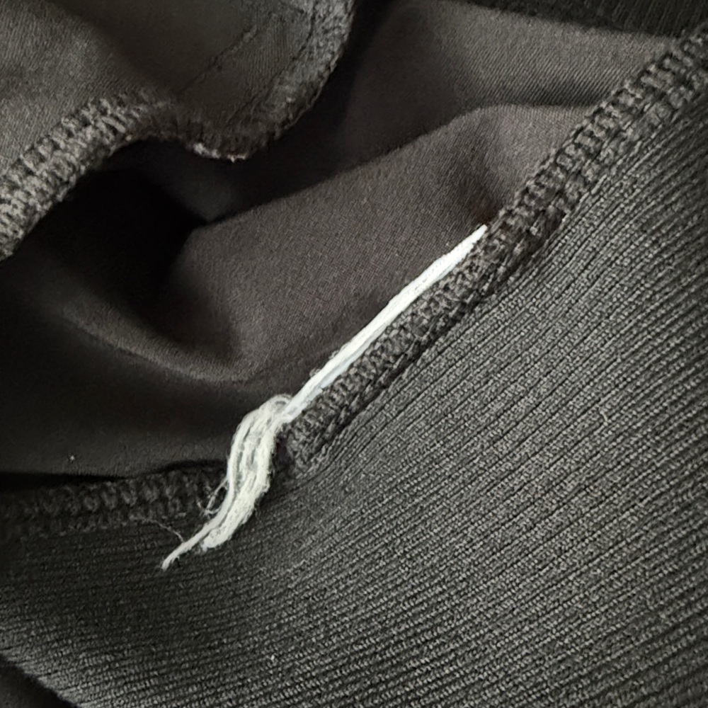 Athleta Brooklyn Mid Rise Pants Black elastic waist lightweight Size 14 - Picture 7 of 7